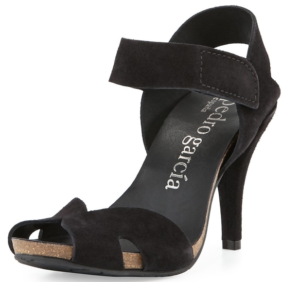 Pedro Garcia Yandiz black suede sandal